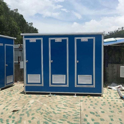 Nhà vệ sinh đa người ngoài trời di động được chế tạo sẵn với điện và hệ thống ống nước và cách nhiệt